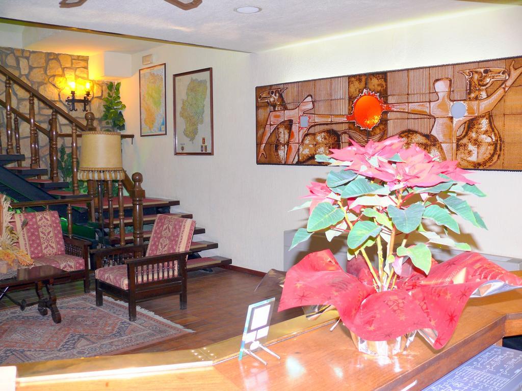 Hotel Restaurante Las Galias Zuera Kültér fotó